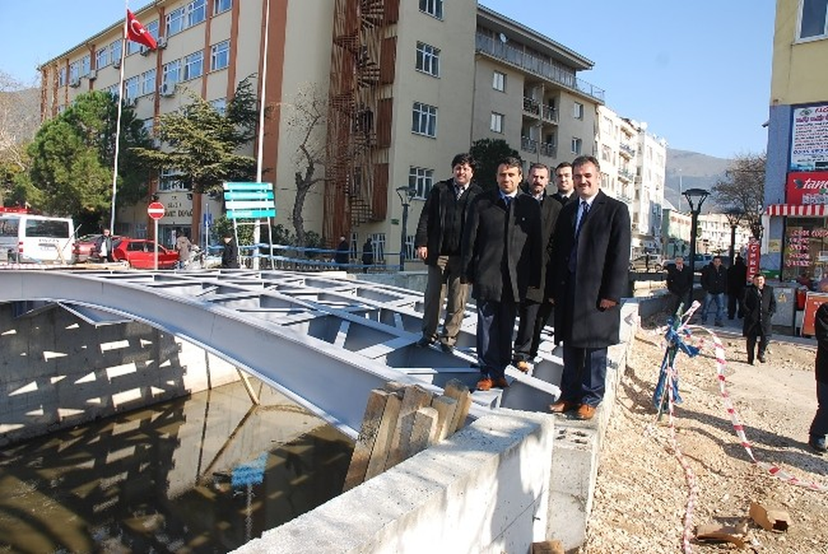 Çarşı Deresinin 2. Etabı Tamamlanmak Üzere
