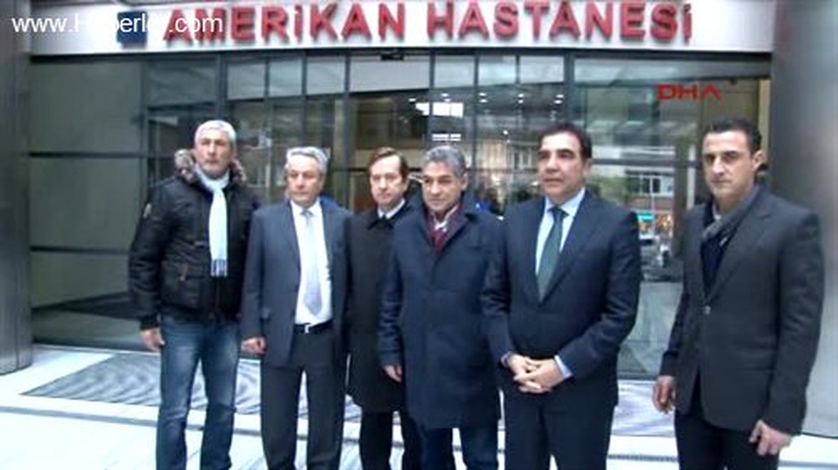 CHP Genel Başkan Yardımcısı ve Beşiktaş Eski Yöneticisi Erdoğan Toprak Süleyman Seba\'yı Ziyaret Etti