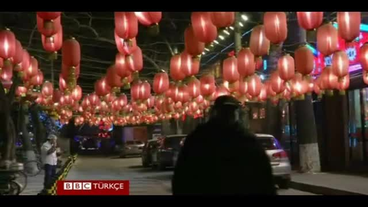 Çinliler At Yılı\'nı Kutluyor