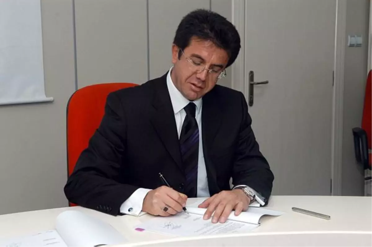 Ekonomi Bakanı Zeybekci, Türkiye-Hindistan Ekonomik ve Teknik İşbirliği Karma Komitesi Toplantısına...