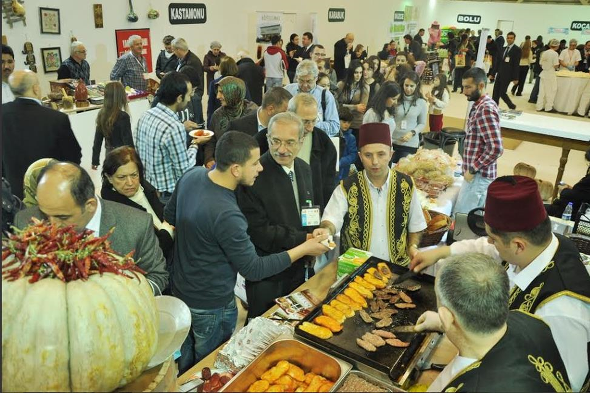 Emitt 2014'E Islama Köfte Damgası