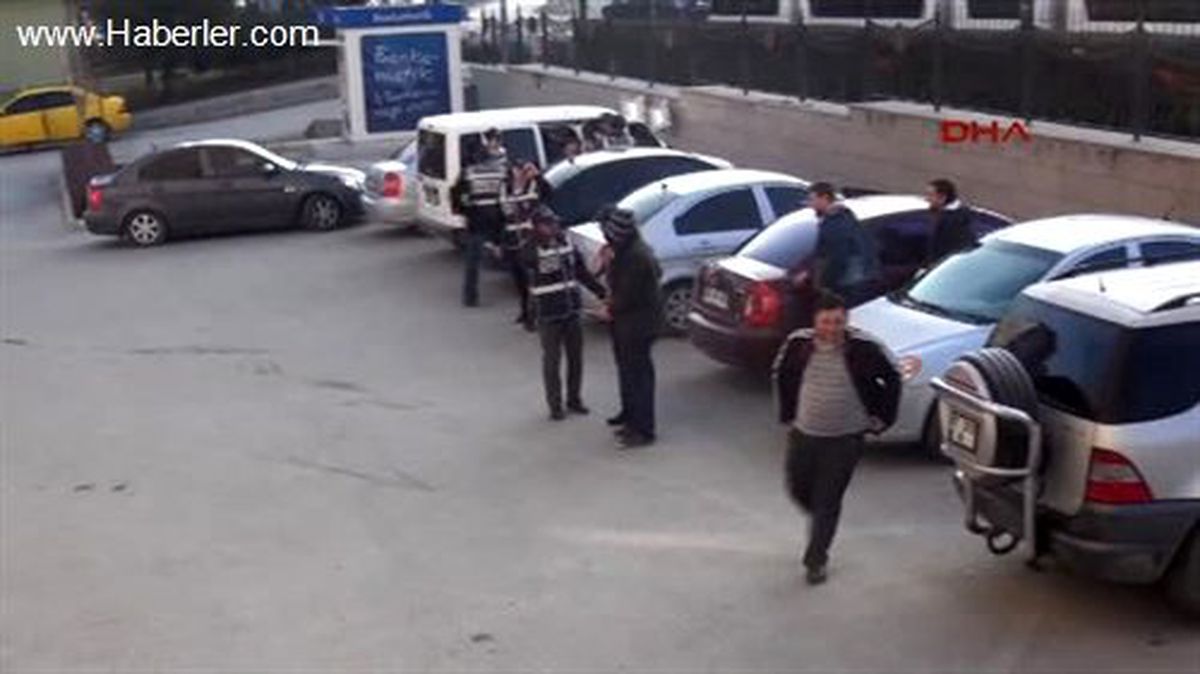 Eskişehir\'de Çete Operasyonu 6 Gözaltı
