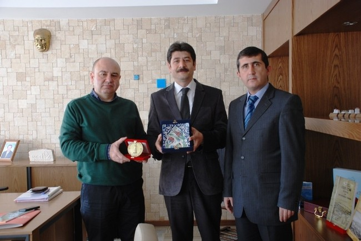 Eskişehir Tse Müdürü Kaynarca Başkan Saraoğlu\'nu Ziyaret Etti
