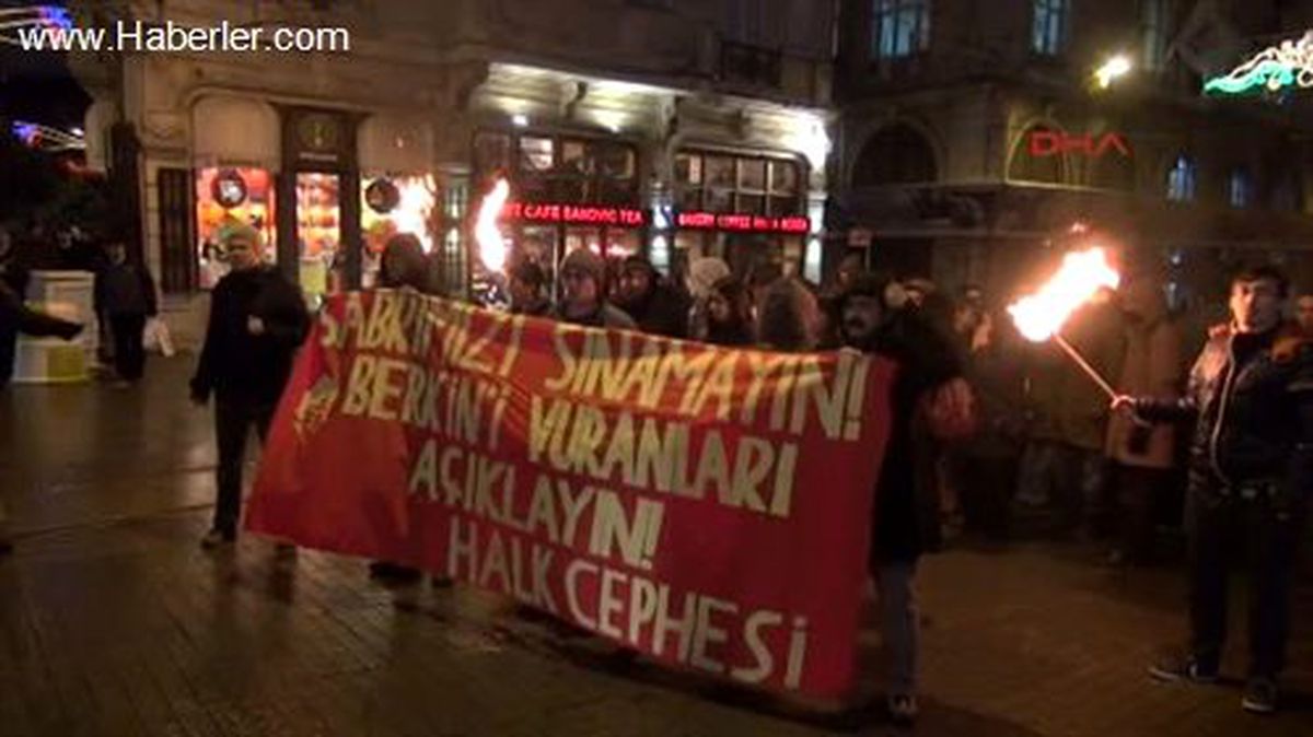 İstiklal\'de Polis Müdahalesi