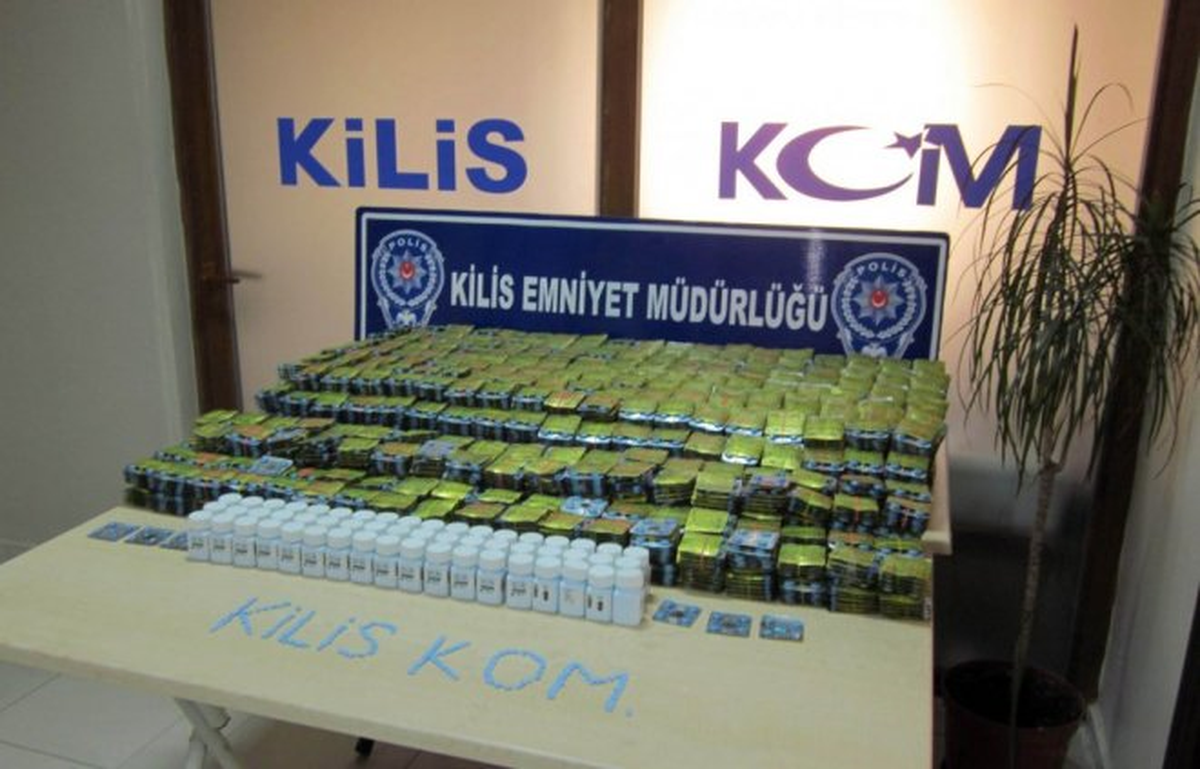 Kilis\'te 96 Bin 700 Cinsel Hap Ele Geçirildi