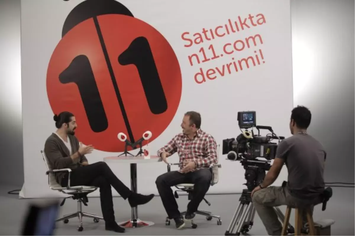 n11.com Reklamında Mağaza Sahipleri Sergen\'in Rol Arkadaşı Oldu