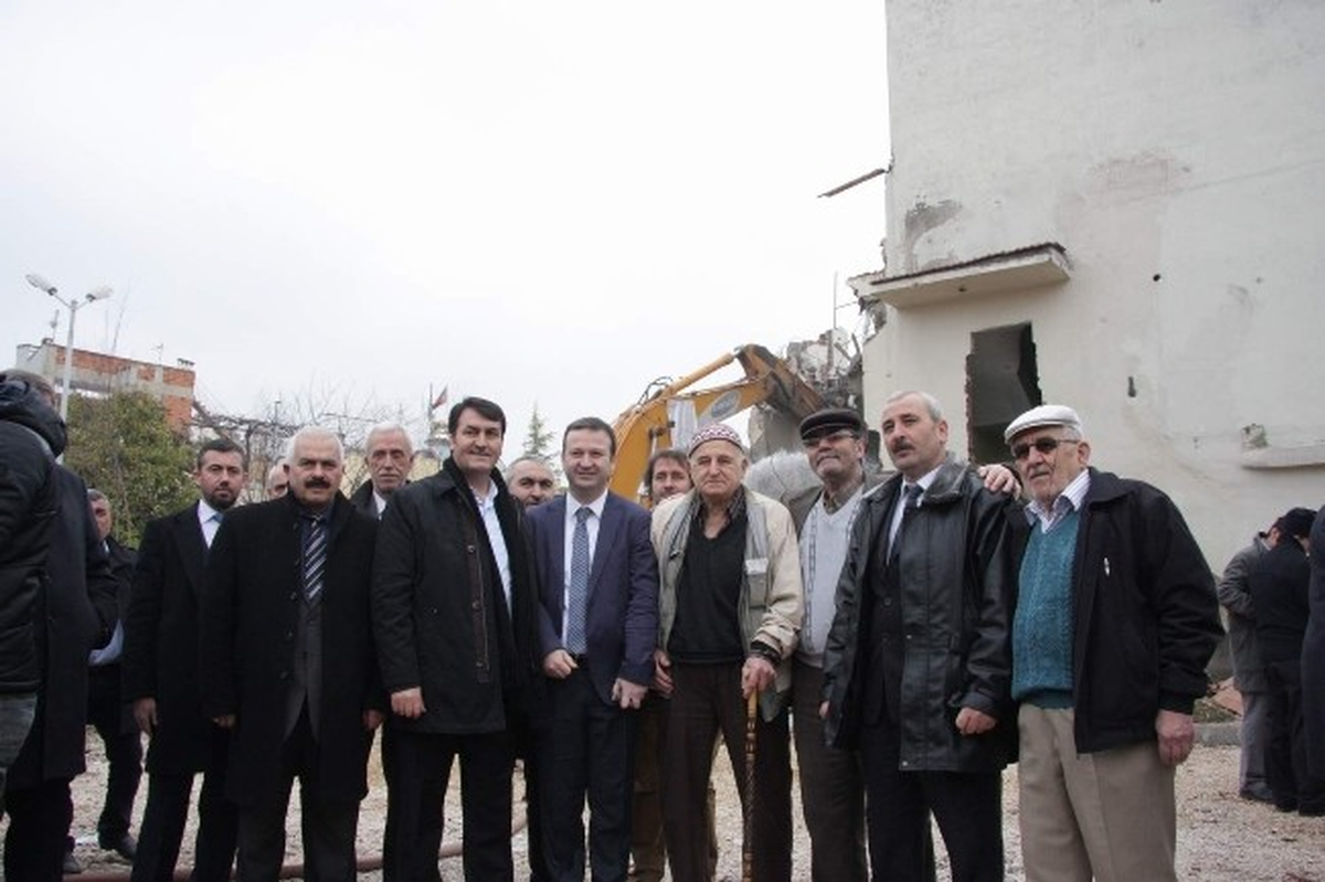 Osmangazi\'ye Yeni Meydan