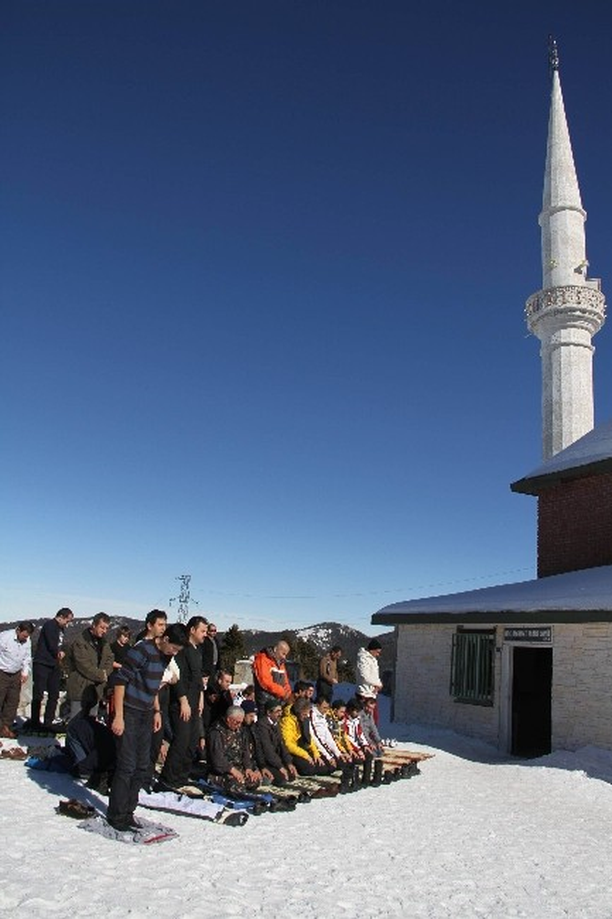 Özel Haber) Uludağ\'da Pistler Tatilcilerle Doldu