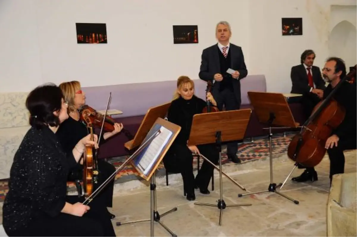 Şizofreni Hastalarına Klasik Müzikle Terapi