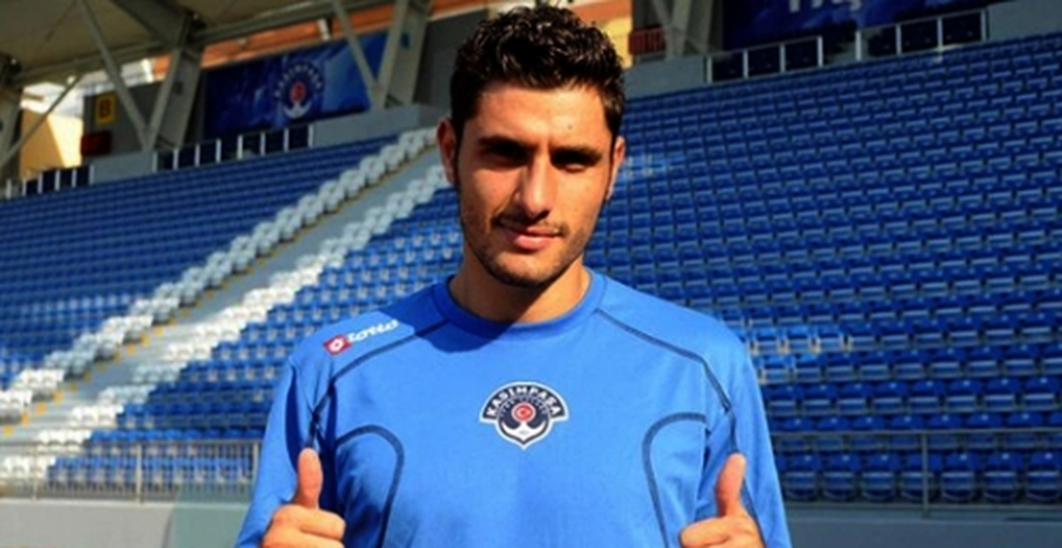 Trabzonspor, Özer Hurmacı İle Sözleşme İmzaladı