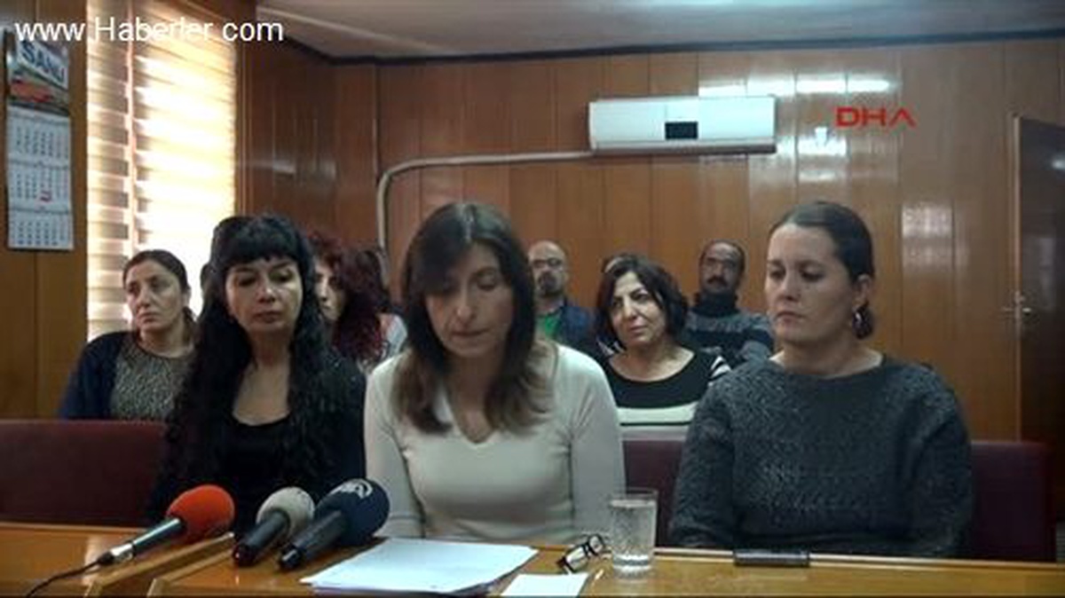 Tunceli\'de Kadın Garson Tartışması Büyüyor
