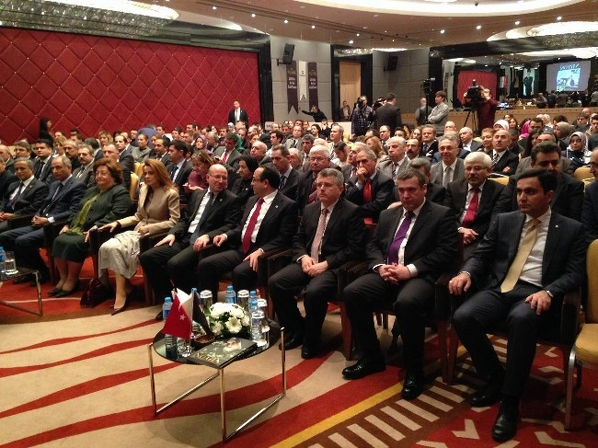Yılın İl Belediye Başkanı Aynı Zamanda Türkiye\'ninde En Genç İl Belediye Başkanı Ünvanının Sahibi