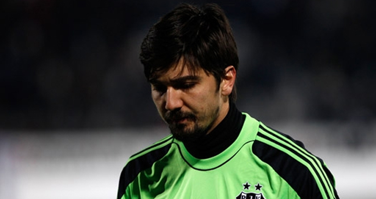 Beşiktaş\'ta Tolga Zengin Şoku