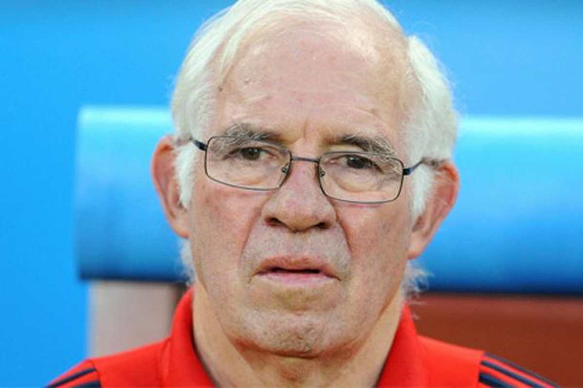 Fenerbahçe Aragones\'i Andı