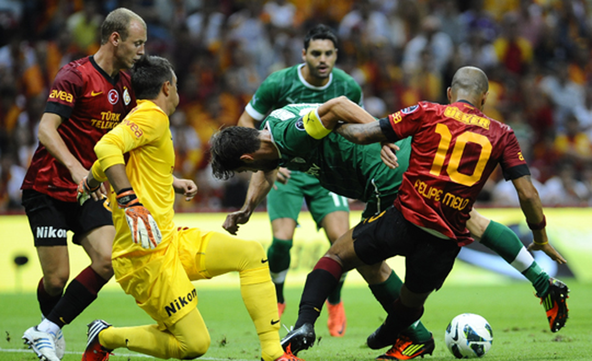 Galatasaray ile Bursaspor 90. Maça Çıkacak