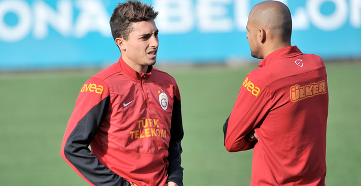 Galatasaray, Telles\'in Lisansını Çıkardı
