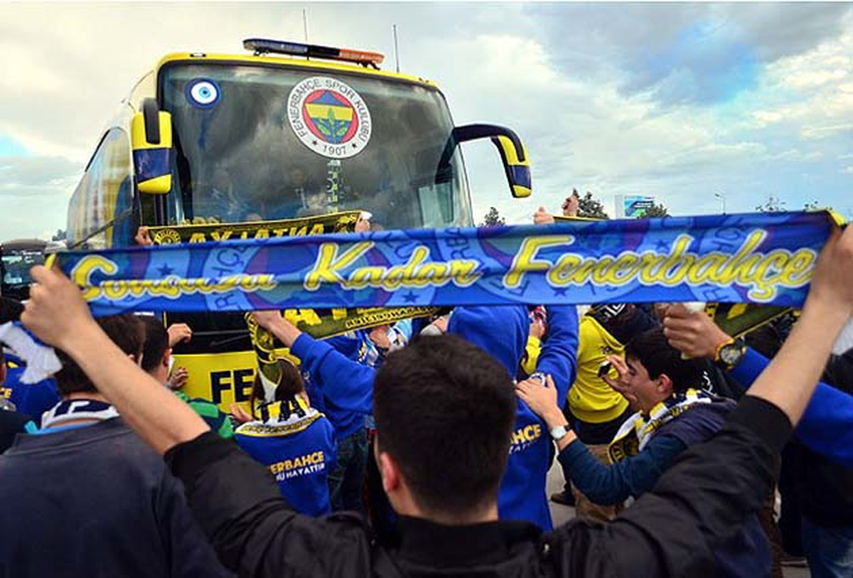 Fenerbahçe Kafilesi Eskişehir\'e Gitti