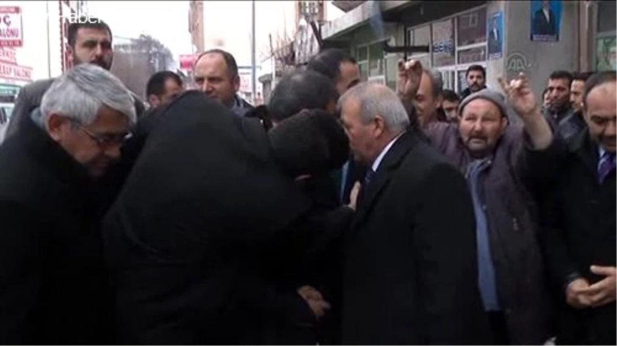 MHP Genel Başkan Yardımcısı Atila Kaya Iğdır\'da