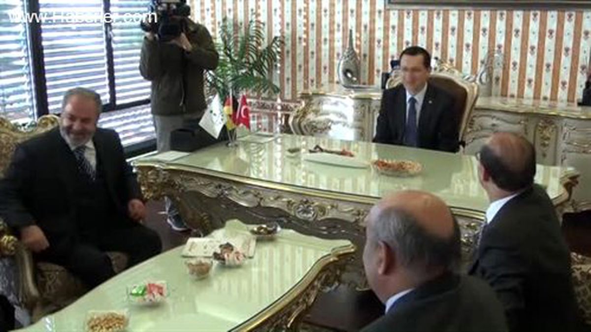 Başbakan Yardımcısı İşler\'den TÜMSİAD\'a ziyareti -