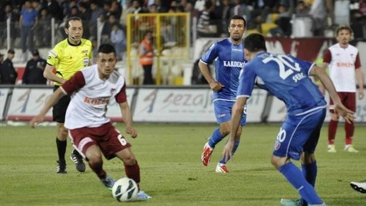 Karabükspor-Elazığspor Maçı Ne Zaman? Saat Kaçta? Hangi Kanalda?