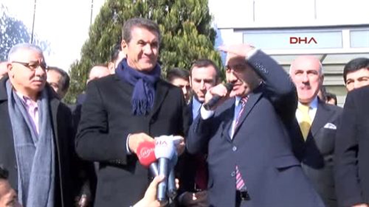 Sarıgül Taksinin Direksiyonuna Geçti \'İstikamet Saraçhane Dedi