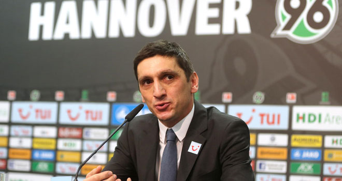 Tayfun Korkut Tarihe Geçti