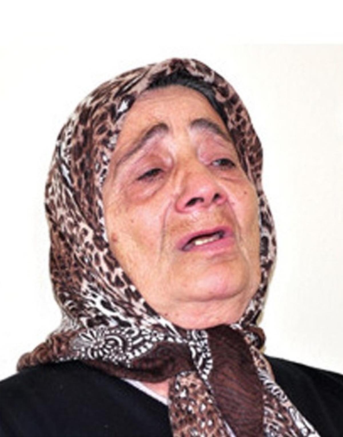 4 Yıldır Kayıp Kızını Bulana 10 Bin Lira Ödül Verecek