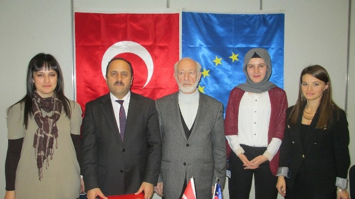 AB Hibeli "Öfke-Şiddet Diyalektiğinde Kadın Projesi" Başladı