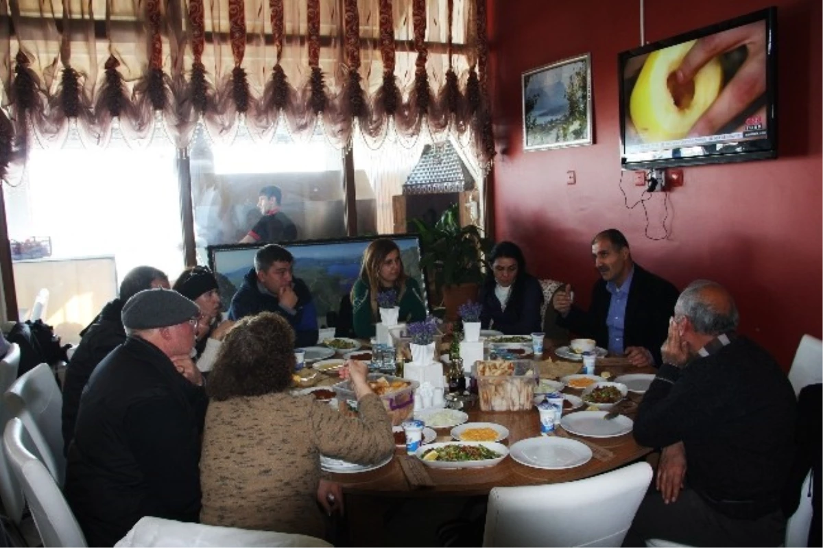 Ahlat Kaymakamlığı Fotoğrafçıları Unutmadı