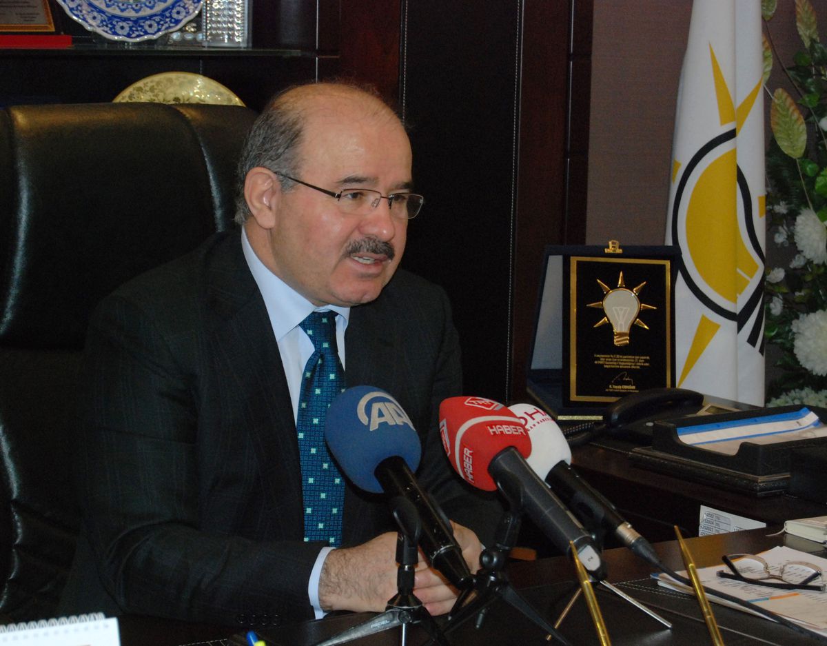 AK Parti Genel Başkan Yardımcısı Çelik Gaziantep\'te
