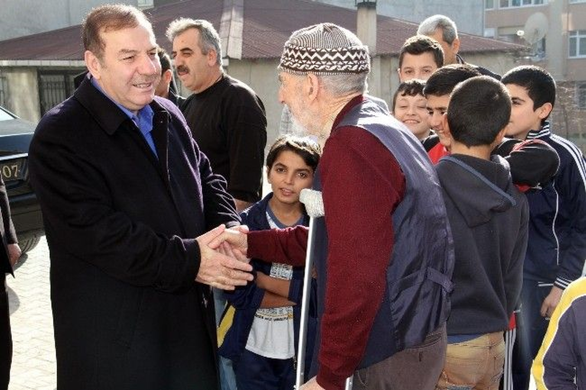 Esenyurt Belediye Başkanı Kadıoğlu, Güzelyurtlularla Buluştu