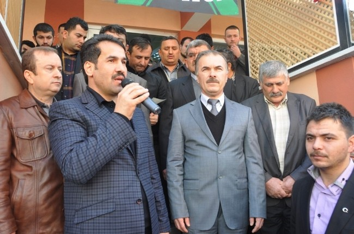 Başkan Yaman Dilovası Sakaryalılar Derneği'nin Yeni Binasının Açılışa Katıldı