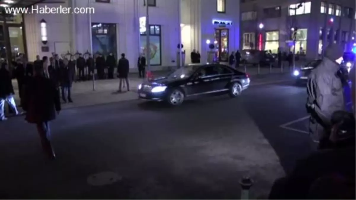 Erdoğan\'a Almanya\'da coşkulu karşılama -