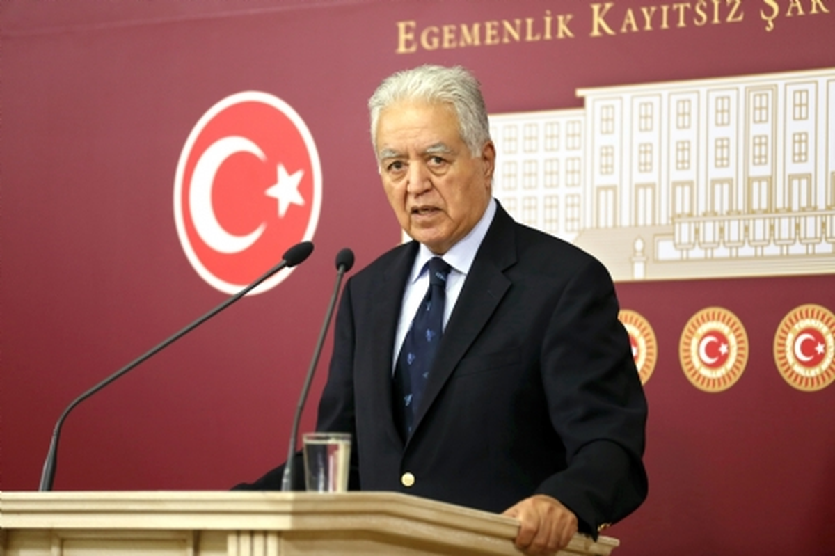 Faruk Loğoğlu : İsrail ile Kıbrıs Rum Kesimi\'nin Ortak Tatbikatı Türkiye\'yi Hedef Alan Gövde...