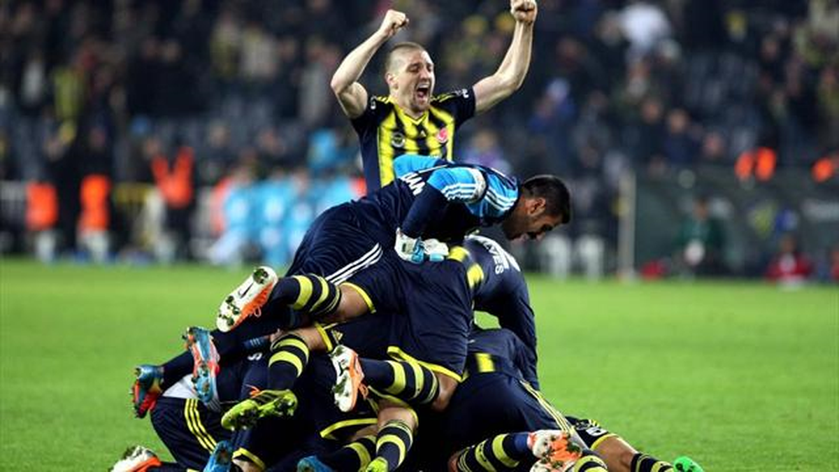 Fenerbahçe 18 Takım İçinde Tek!