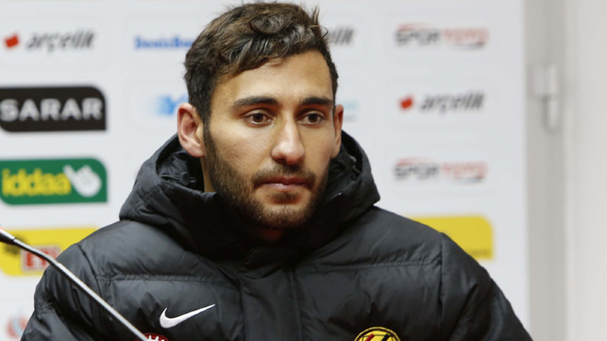 Galatasaray, Veysel Sarı İçin Görüşmelere Başladı