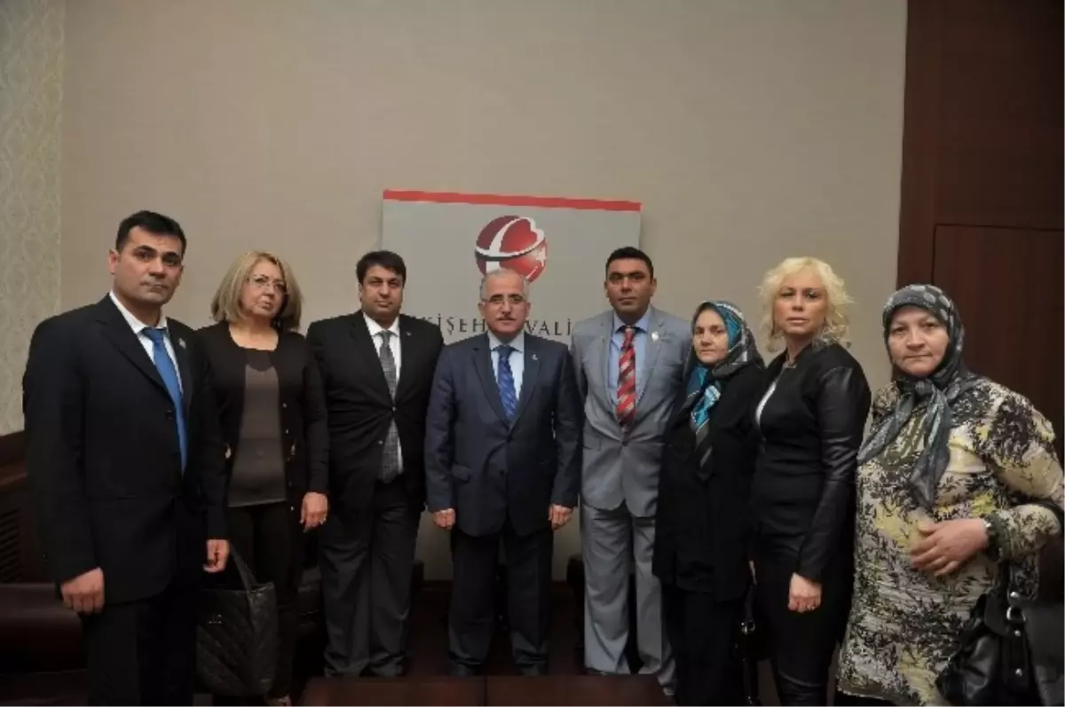 Gazi ve Şehitler Derneğinden Vali Tuna'ya Ziyaret