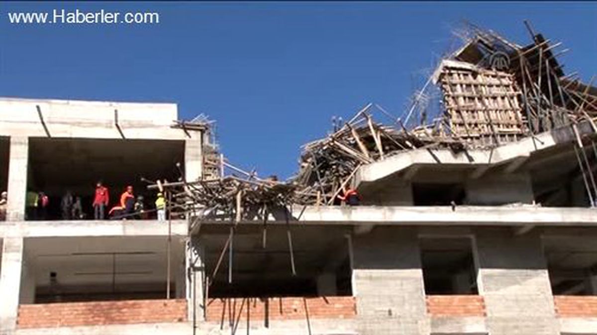 Göçükte enkaz altında kalan işçinin cesedi çıkarıldı -
