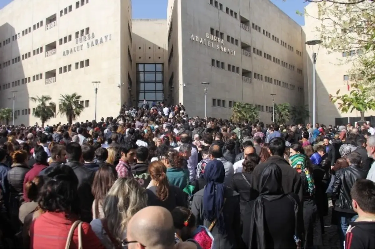 İcra Katibi Olmak İçin Rekor Başvuru