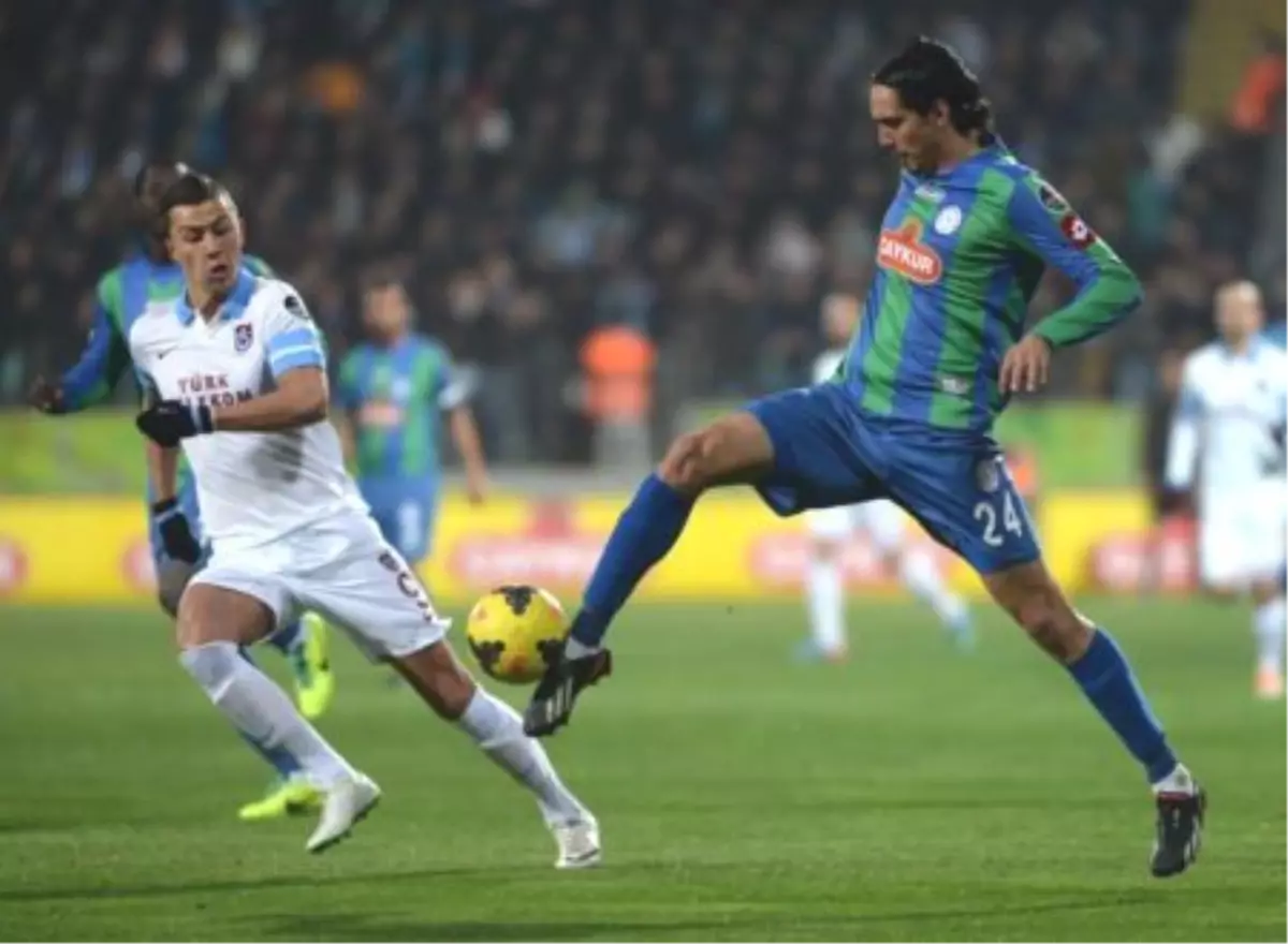 Karadeniz Derbisinde Pozisyon Çok Gol Yok