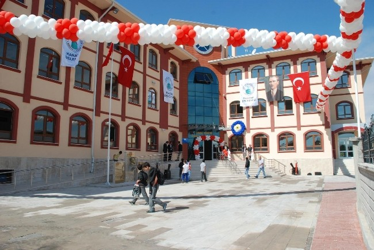 Karatay\'da 10 Yılda 170 Derslik Eğitime Sunuldu