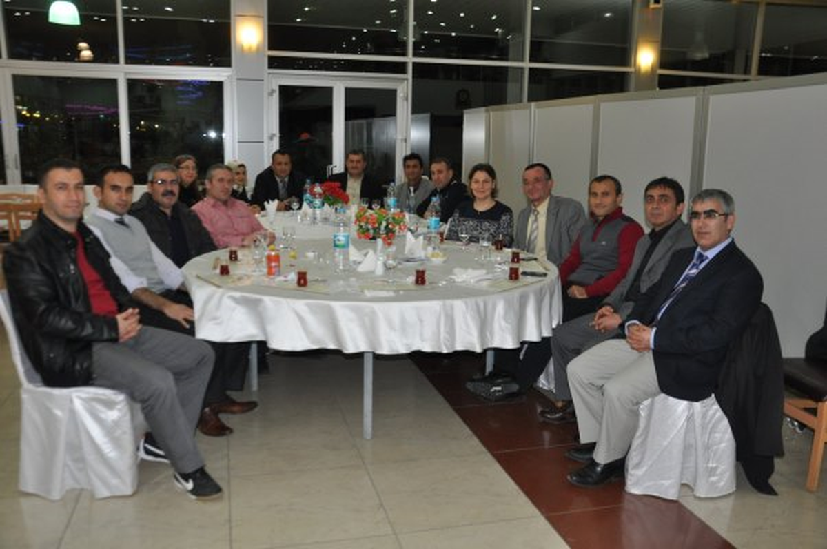 Kaymakamlık Personelinden Veda Yemeği