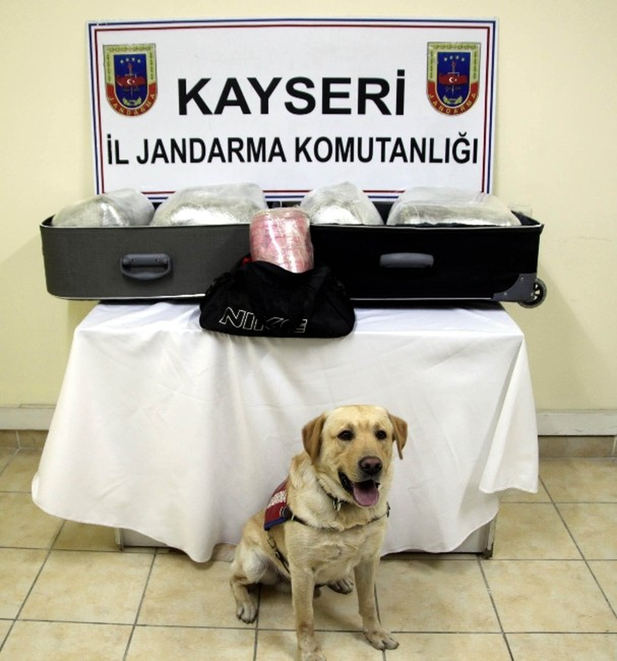 Kayseri\'de Uyuşturucu Operasyonu