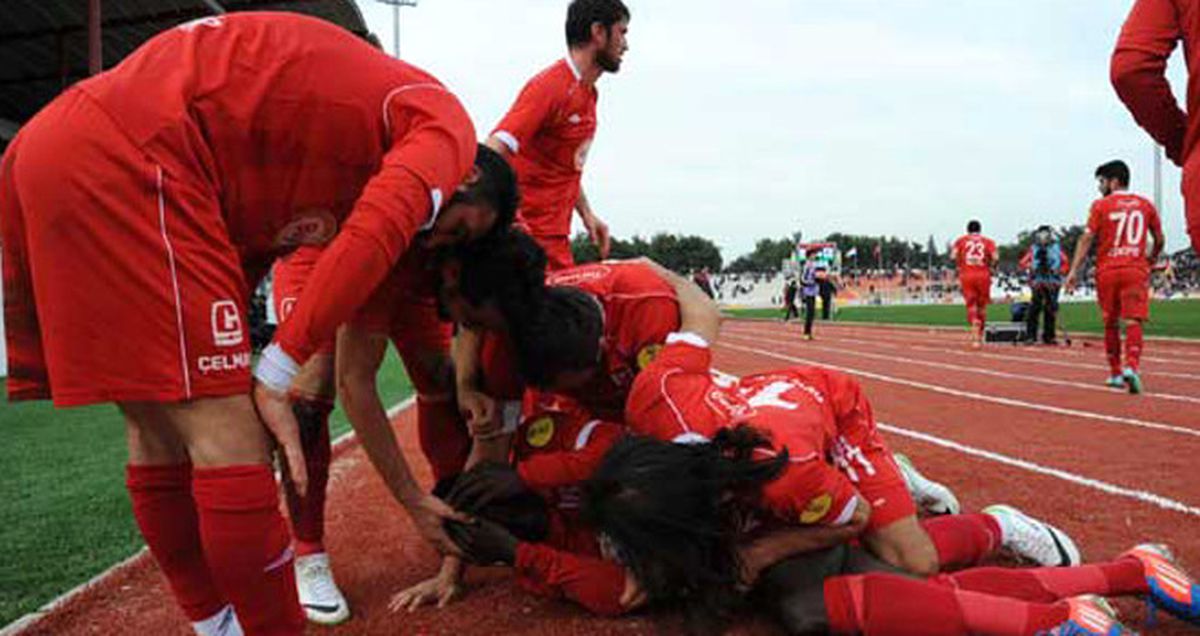 Balıkesirspor Kötü Gidişe \'Dur\' Dedi