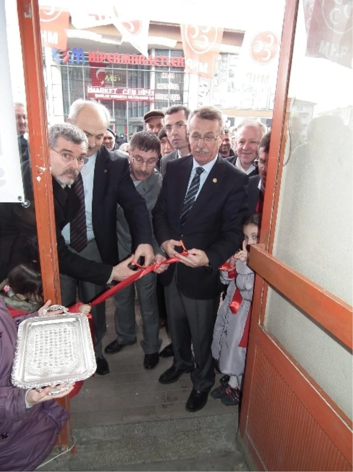 MHP Muratlı Seçim Bürosu Coşkuyla Açıldı
