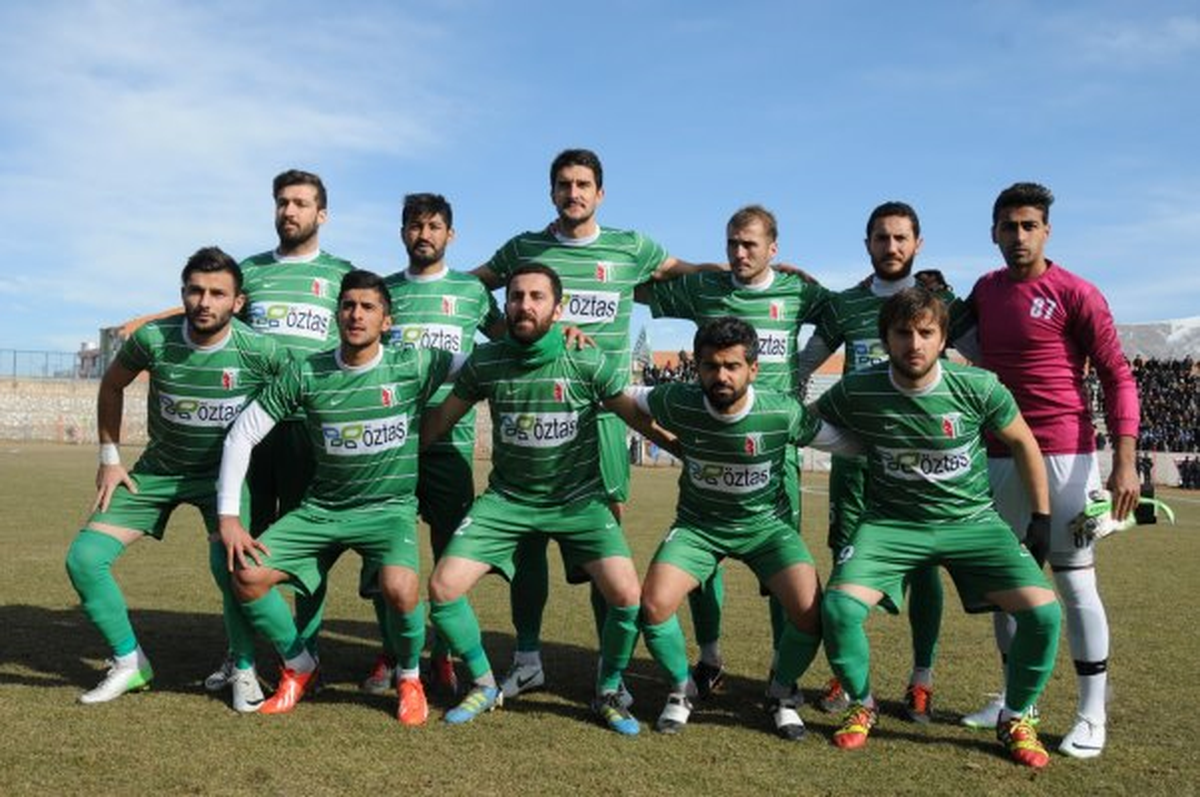 Niğde Belediye Spordan Çifte Başarı