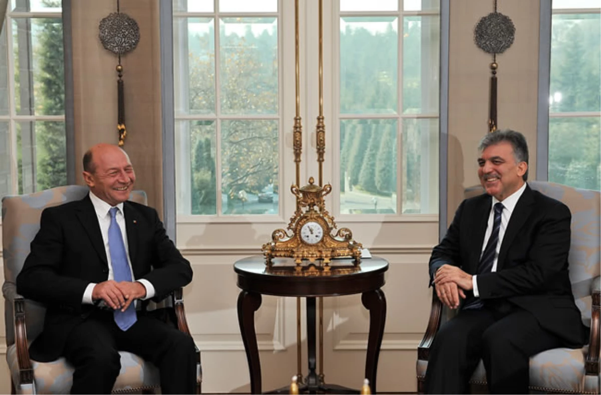 Romanya Devlet Başkanı Basescu, Ankara\'ya Geliyor