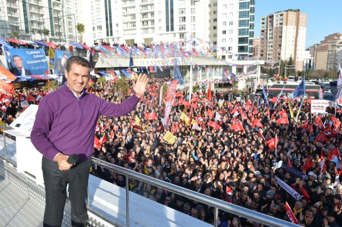 Sargül Beylikdüzü\'nde Yurttaşlara Seslendi
