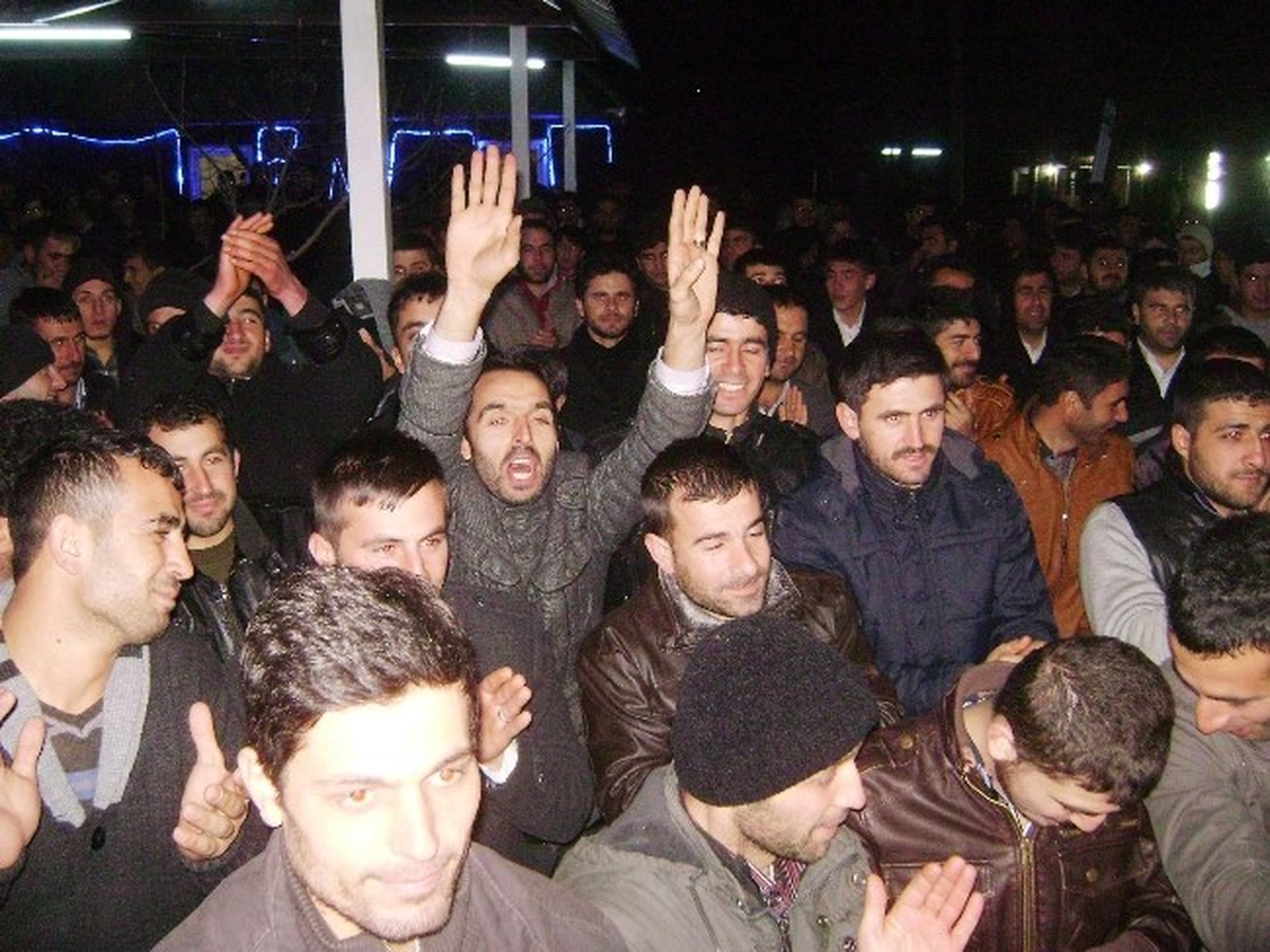 Vahap Küçük, Coşkuyla Karşılandı