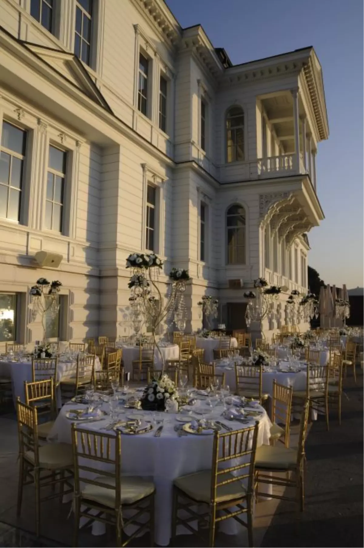 A'jia'dan Sürprizlerle Dolu Unutulmaz Bir Sevgililer Günü